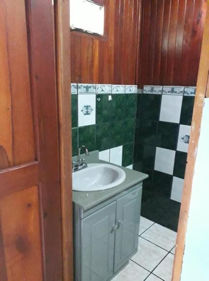 Hostel California Монте-Верде Экстерьер фото